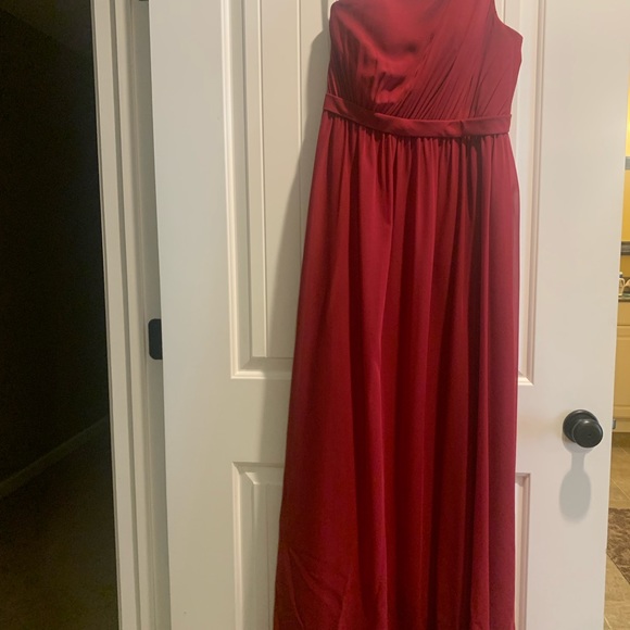 AZAZIE Cleo burgundy bridesmaid dress - Picture 2 of 4